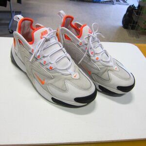 Nike Zoom 2K Women's 7.5 Hyper Crimson/White Athletic Shoe's AO0354-002
